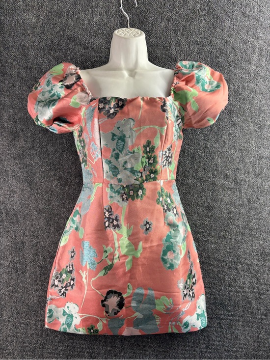 Lulus Dresses & Skirts - Lulu's Coral Floral Puff-Sleeve Mini Dress